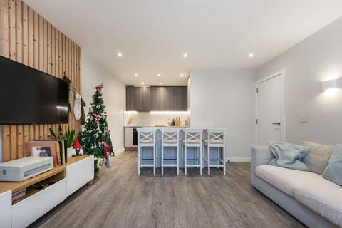 2 bedroom flat for sale, High Street, High Barnet, Barnet, EN5