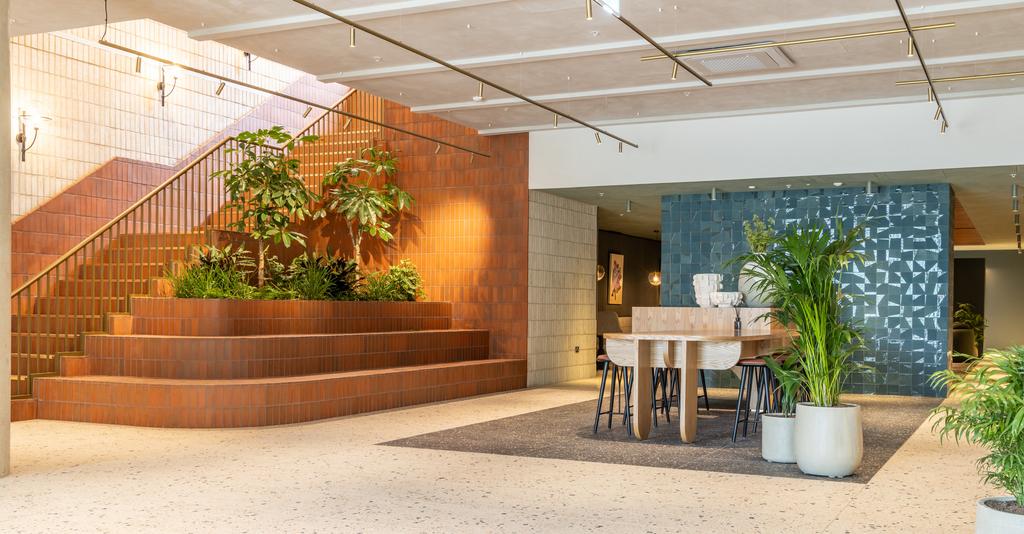 Ee2e59f54193a973f890a7c6776b