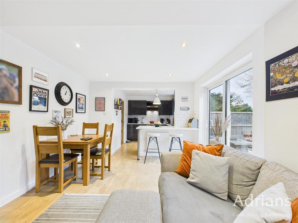 Kitchen / family