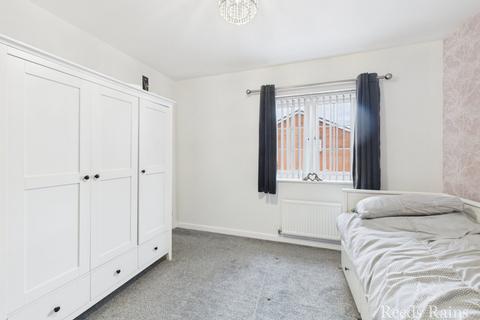 3 bedroom terraced house for sale, St. Georges Croft, East Riding of Yorkshire YO16