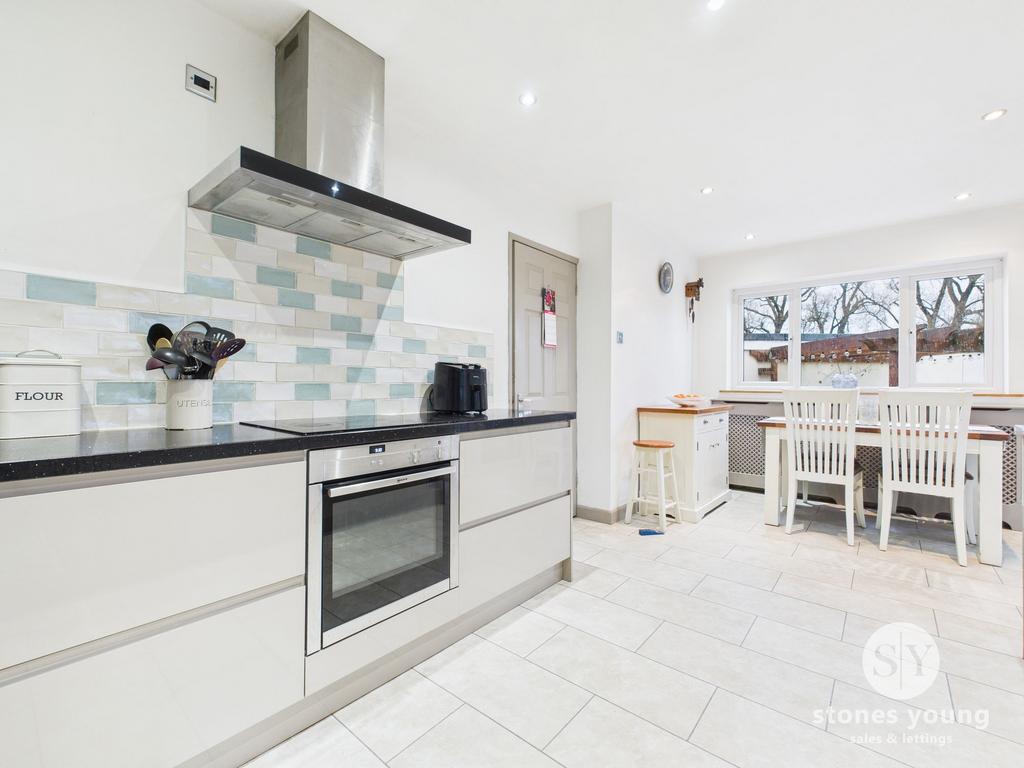 Kitchen / Diner