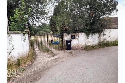 3 bedroom bungalow for sale, 9a Nine Mile Ride, Wokingham