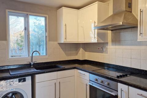 2 bedroom apartment to rent, Cumberland Place, LONDON