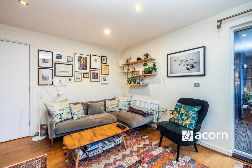 93697f38-6fd4-f01...