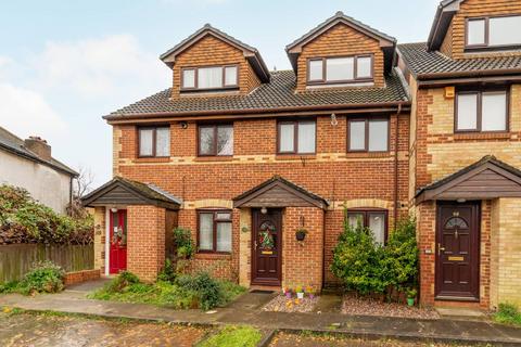 2 bedroom maisonette for sale, Lilian Road, Streatham Vale, London, SW16