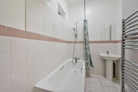 2 bedroom flat to rent, Durnsford Road, Wimbledon Park, London, SW19
