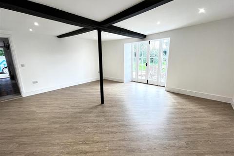 undefined, Blackwall Road, Hinxhill Ashford TN25