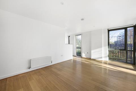 2 bedroom apartment to rent, Southwold Road, Hackney E5