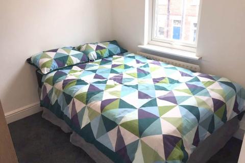 undefined, Glebe Avenue (Room 1), West Yorkshire LS5