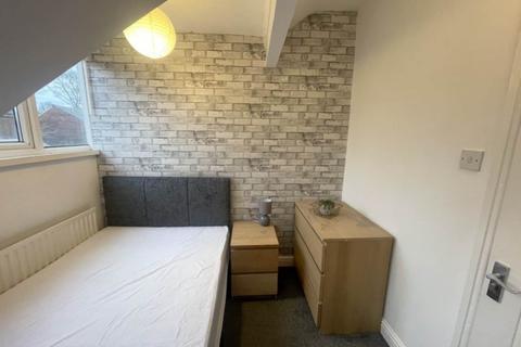 undefined, Glebe Avenue (Room 3), West Yorkshire LS5