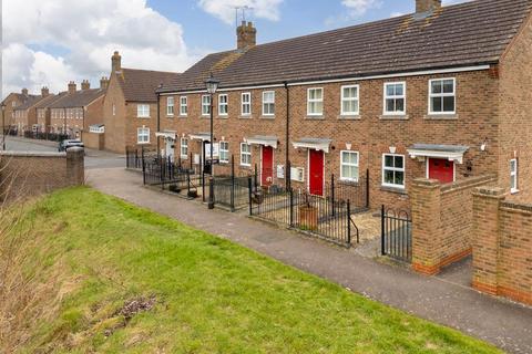 2 bedroom terraced house for sale, Great Meadow Way, Aylesbury HP19