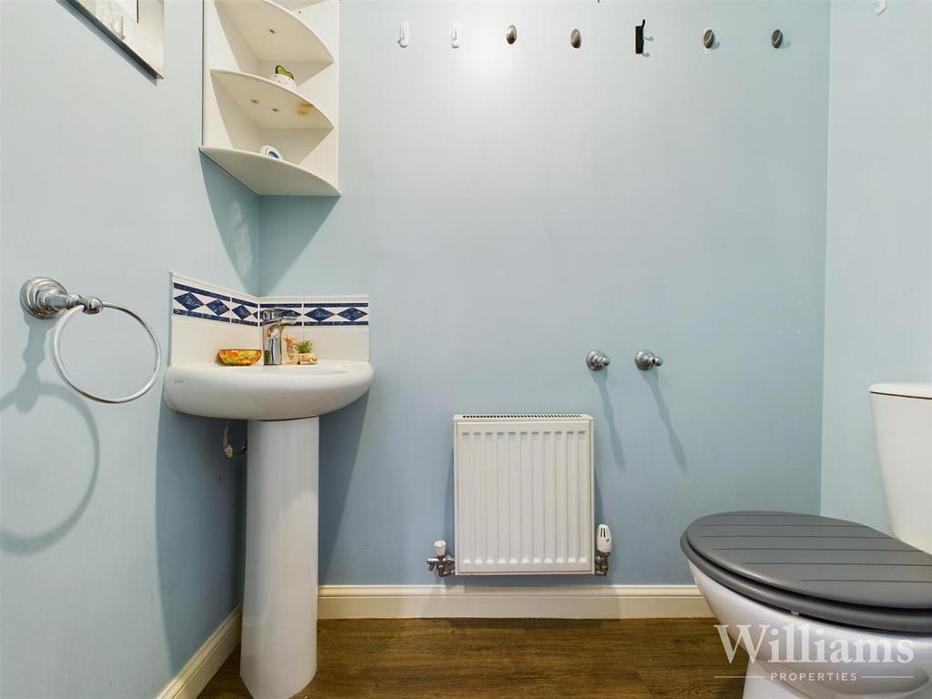 CAM04950 G0-PR0022-STILL007.jpg