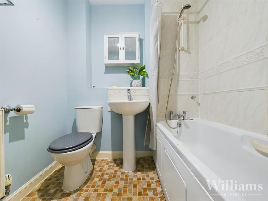 CAM04950 G0-PR0022-STILL010.jpg