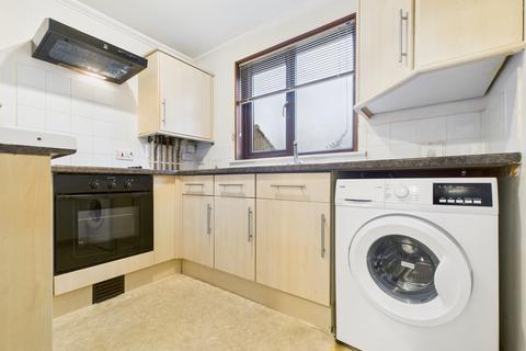 1 bedroom flat to rent, Eavestone Grove, Harrogate, HG3