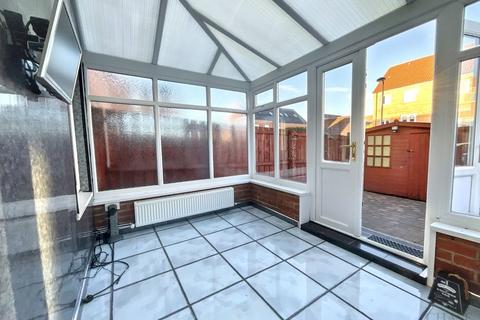 3 bedroom end of terrace house for sale, Triumph Drive, Hebburn, NE31