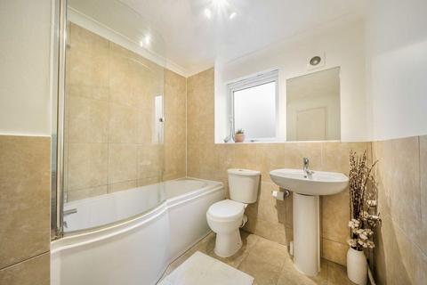 undefined, Taeping Street, London E14