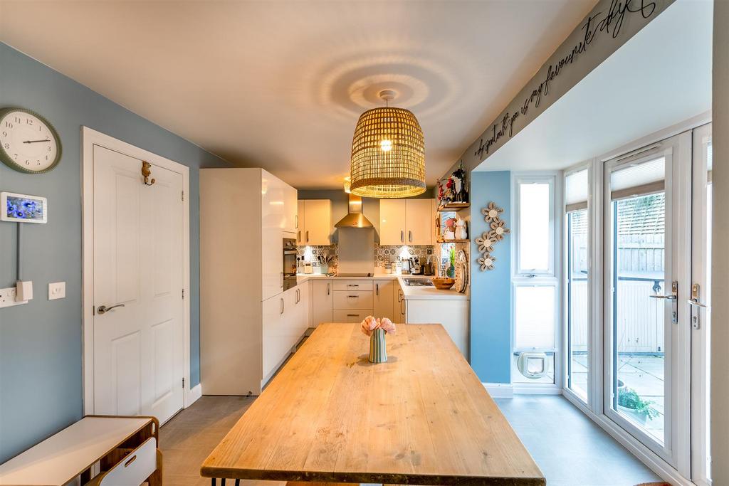 Kitchen DIner