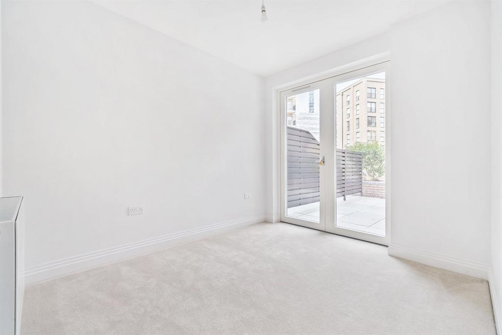 Second bedroom