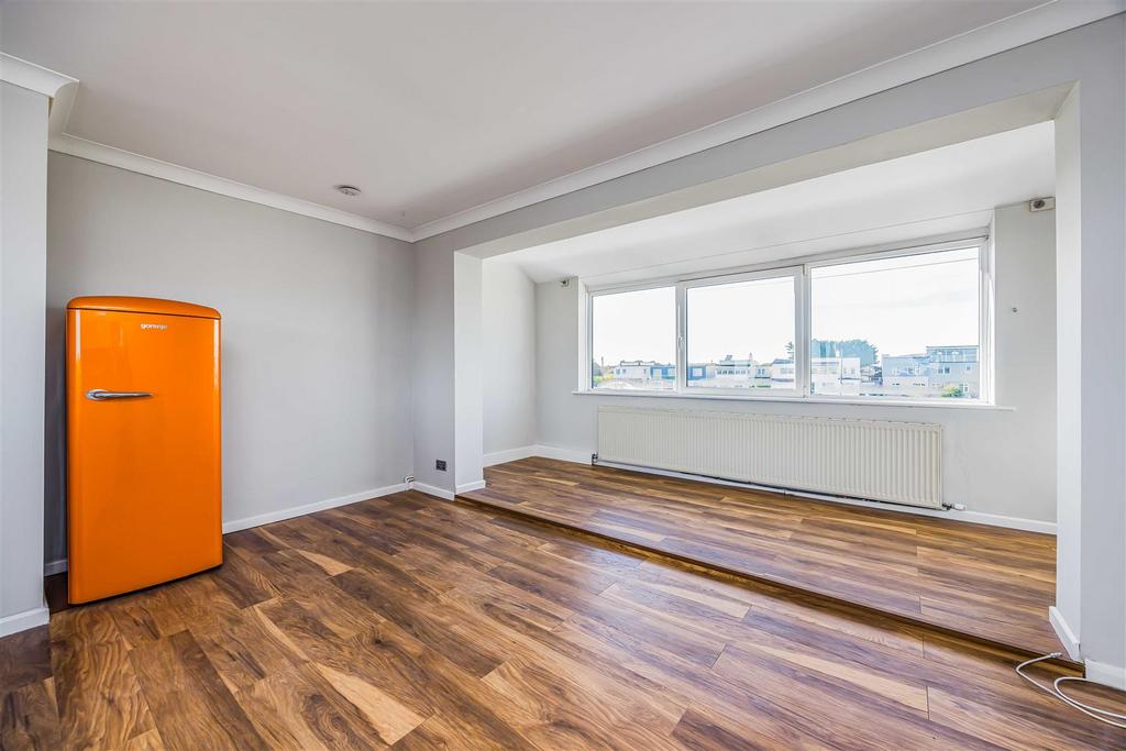 23 Sandy Beach Estate, Hayling Island-Small-Portic