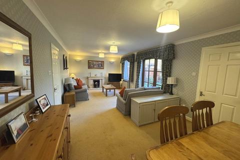 4 bedroom detached house for sale, The Meadows, Watlington