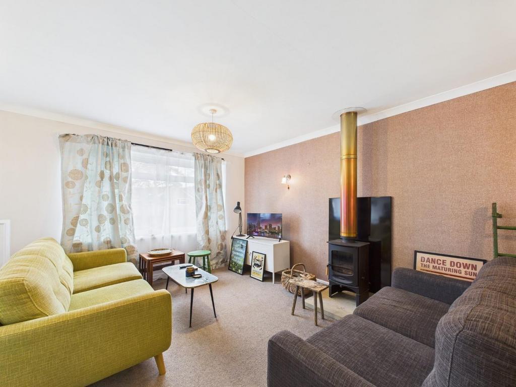 CAM03066 G0-PR0033-STILL003.jpg