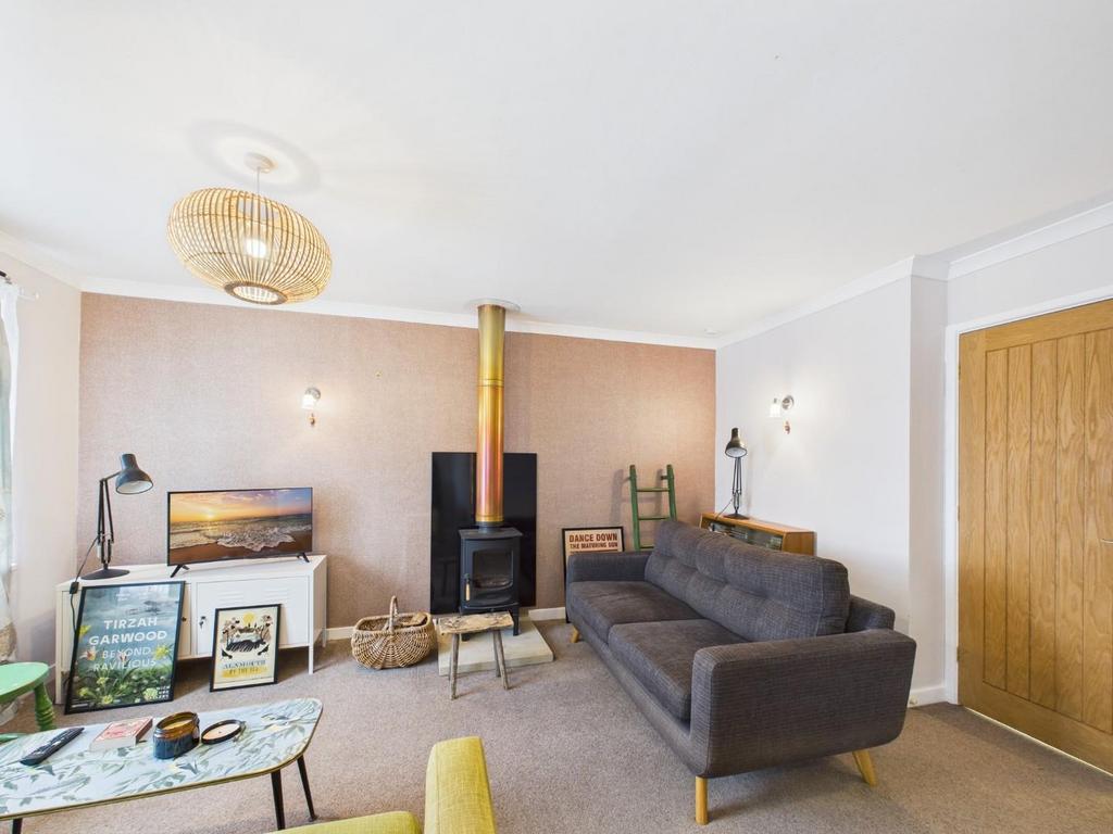 CAM03066 G0-PR0033-STILL006.jpg