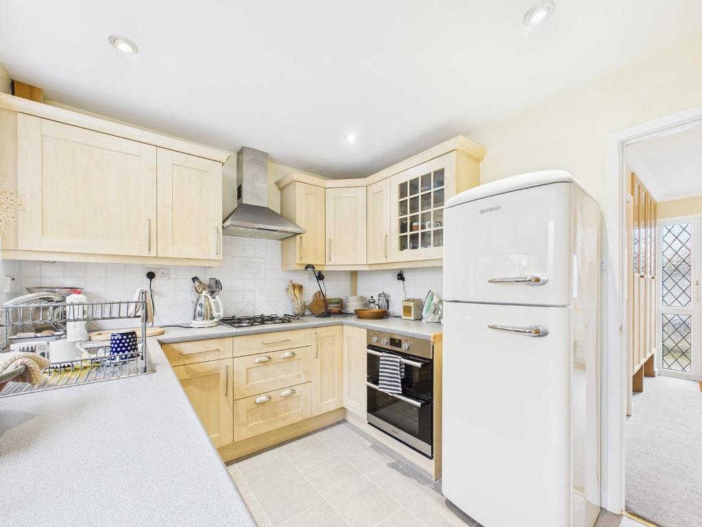 CAM03066 G0-PR0033-STILL008.jpg