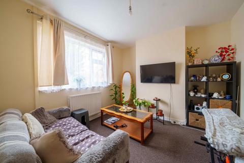 undefined, Edmund Street, Swindon SN1