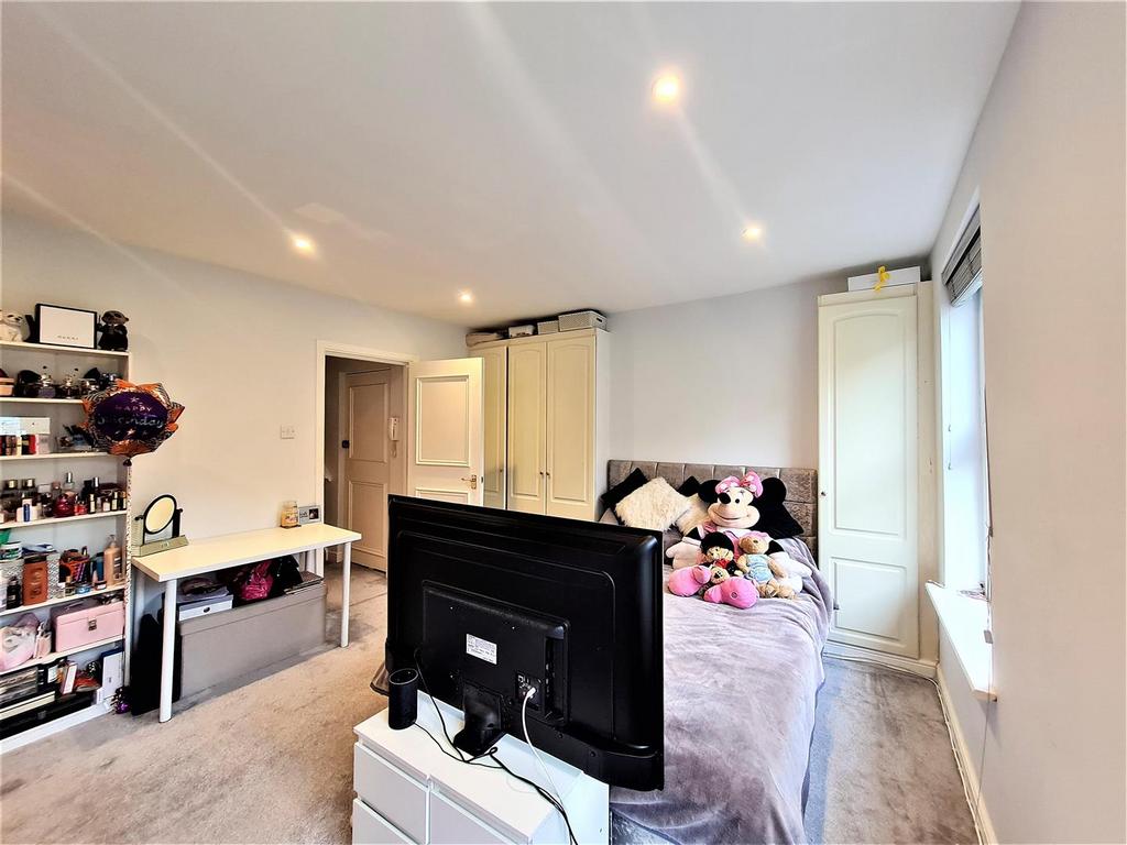 Battersea Park Road, bedroom, Eden Harper