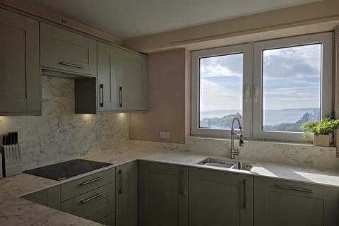 undefined, 2 Bed Flat on Manor Road with Sea views
