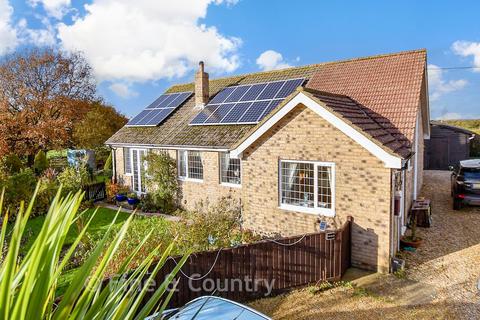 3 bedroom detached bungalow for sale, Old Road, Calbourne, Newport, Isle of Wight