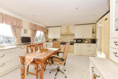 3 bedroom detached bungalow for sale, Old Road, Calbourne, Newport, Isle of Wight