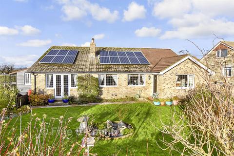 3 bedroom detached bungalow for sale, Old Road, Calbourne, Newport, Isle of Wight