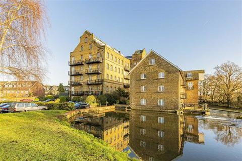 undefined, Bourneside Road, Addlestone KT15