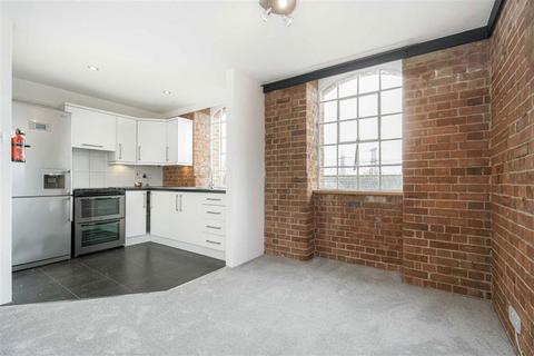 undefined, Bourneside Road, Addlestone KT15