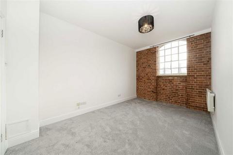 undefined, Bourneside Road, Addlestone KT15