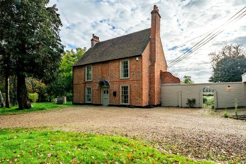 4 bedroom detached house for sale, High Road, Upper Gatton, Surrey, RH2