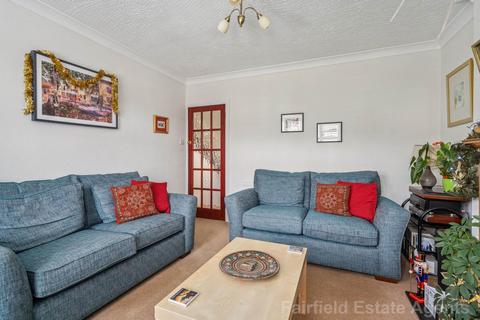 undefined, Oaklands Avenue, Oxhey Hall, Watford, WD19