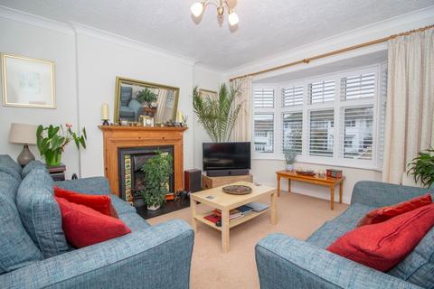 undefined, Oaklands Avenue, Oxhey Hall, Watford, WD19