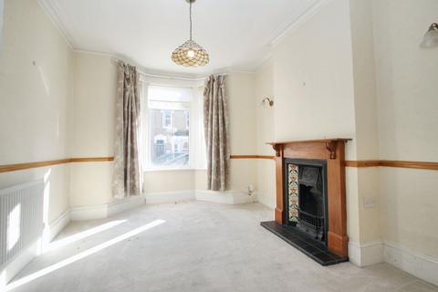 undefined, West Grove, Woodford Green, IG8