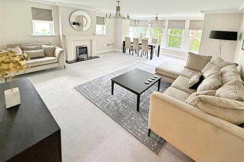 undefined, The Village, Prestbury