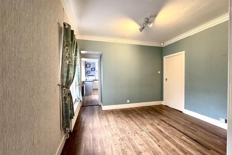 4 bedroom detached house to rent, Yarm Road, Eaglescliffe, Stockton-On-Tees