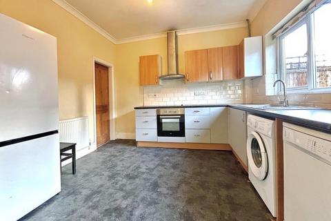 2 bedroom terraced house to rent, Denbigh Street, Heaton Norris, Stockport, SK4