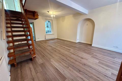 undefined, Dewsland Street, Milford Haven, Pembrokeshire, SA73