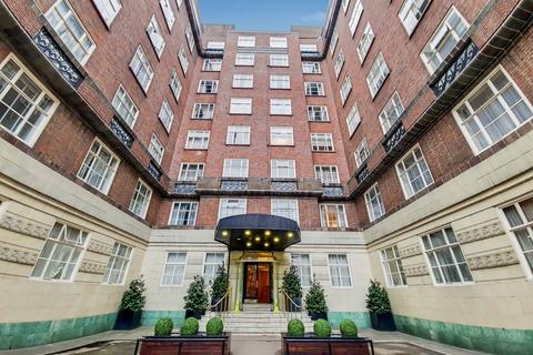 2 bedroom flat to rent, Hertford Street, Mayfair, London, W1J