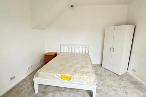 undefined, The Grove, London N3