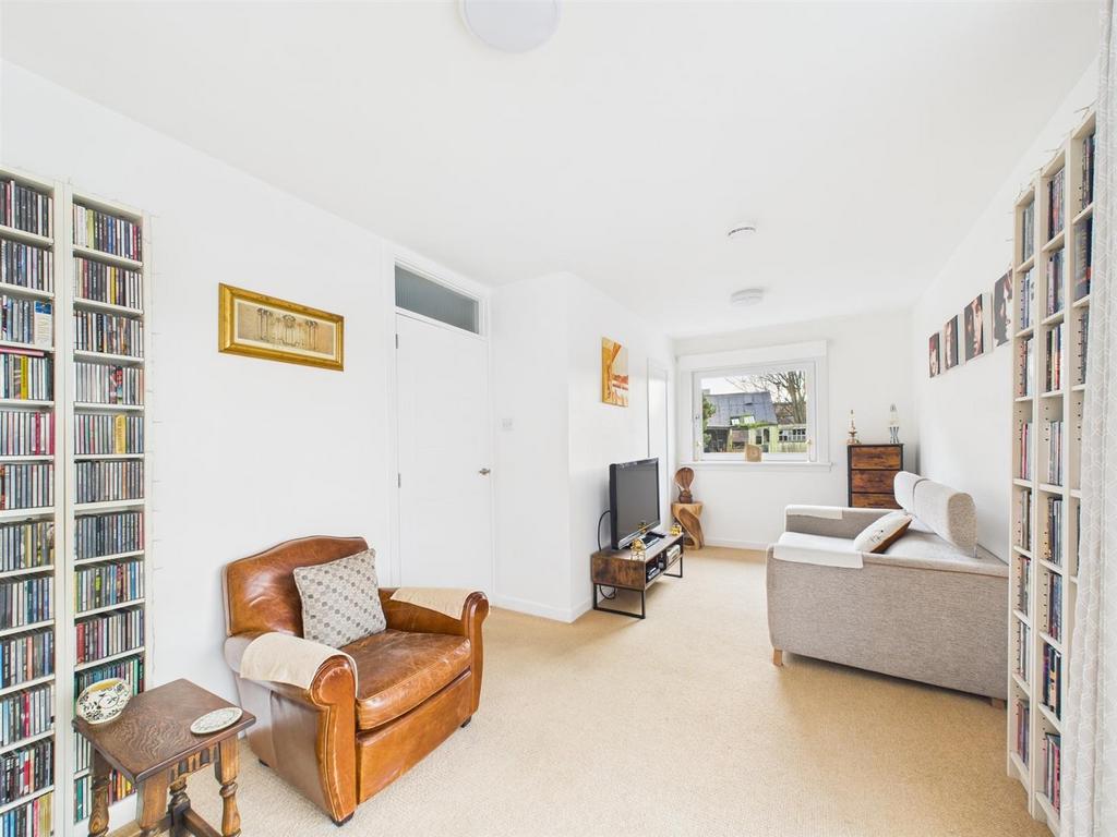 CAM01486 G0-PR0924-STILL011.jpg