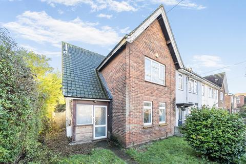 3 bedroom end of terrace house for sale, Old Road East, Gravesend, Kent