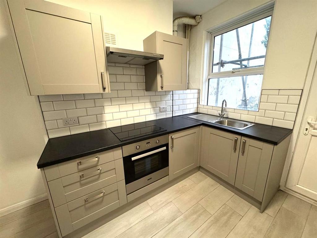 Fitted Kitchen