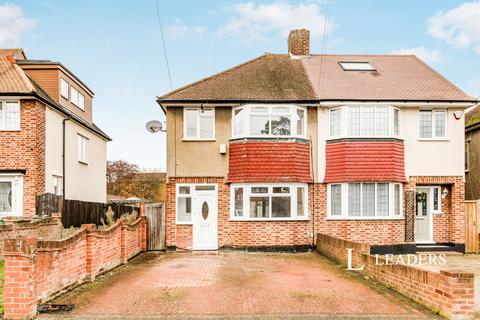 3 bedroom semi-detached house to rent, Sherborne Road, SM3